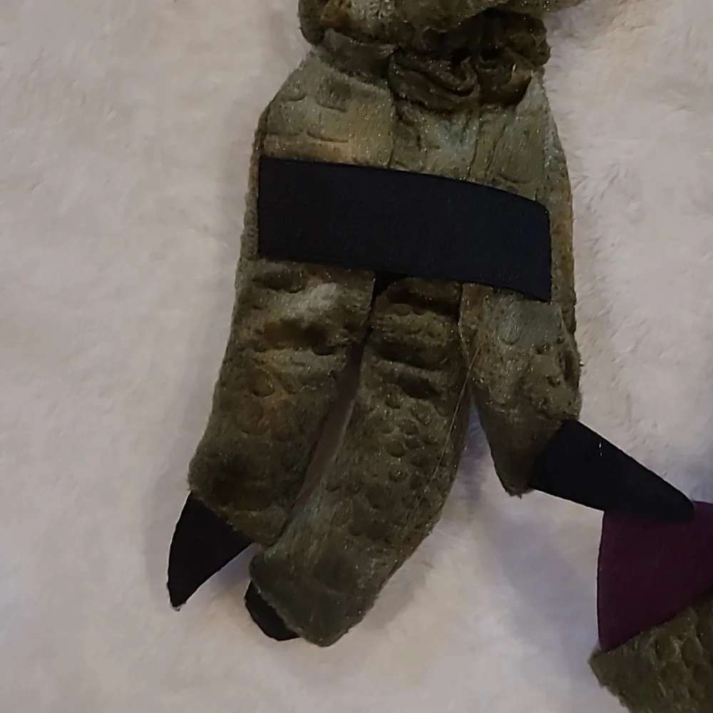 Dinosaur Or Dragon Costume Child XS 4/6?